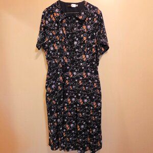 Exclusive Piper & Scoot Buttoned Front Floral Dress with Pockets L